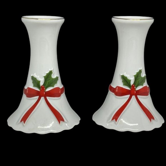 Vintage Mount Clemens Pottery Robbin and Holly Porcelain Candlesticks - Picture 1 of 5